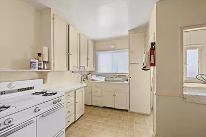  3562 Orange Ave, Long Beach, CA 90807 - Photo 19
