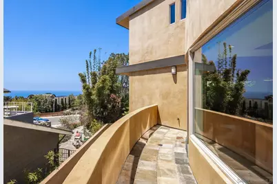  2247 El Amigo Rd, Del Mar, CA 92014 - Photo 9