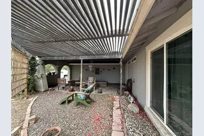  396 W Jones St, Brawley, CA 92227 - Photo 9
