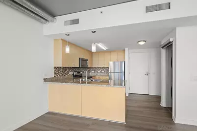  1080 Park Blvd #913, San Diego, CA 92101 - Photo 11