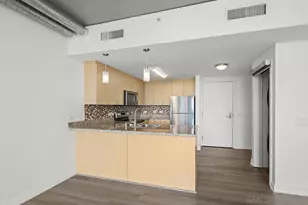 1080 Park Blvd, San Diego, CA 92101 - Photo 11