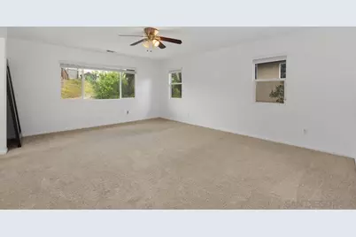  379 Edgewater Dr., San Marcos, CA 92078 - Photo 19