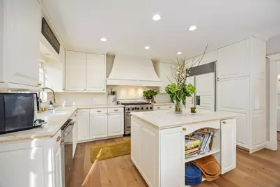  811 10th Street, Coronado, CA 92118 - Photo 11