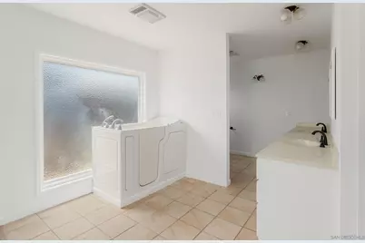  575 Galena St, El Cajon, CA 92019 - Photo 13
