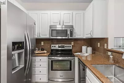  2150 Camino De La Reina #216, San Diego, CA 92108 - Photo 11