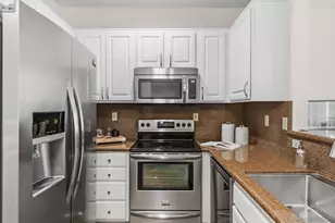2150 Camino De La Reina, San Diego, CA 92108 - Photo 11