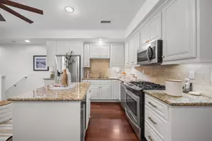 1927 Felspar, San Diego, CA 92109 - Photo 9