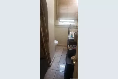  420 S Pearl Ave, Compton, CA 90221 - Photo 5