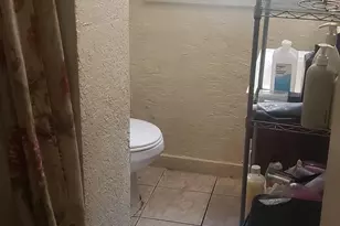 420 S Pearl Ave, Compton, CA 90221 - Photo 5