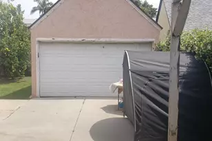 420 S Pearl Ave, Compton, CA 90221 - Photo 3