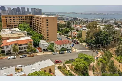  2561 S Albatross, San Diego, CA 92101 - Photo 3