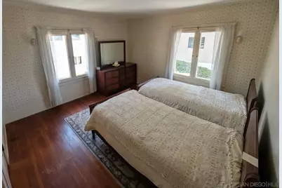  2561 Albatross St, San Diego, CA 92101 - Photo 11