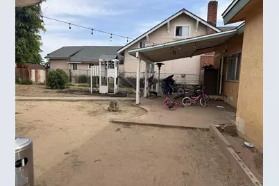  705 Harbison Avenue, National City, CA 91950 - Photo 7
