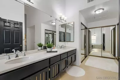  12550 Shropshire Ln, San Diego, CA 92128 - Photo 17