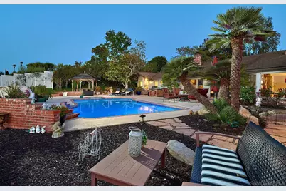  17505 Corte Lomas Verdes, Poway, CA 92064 - Photo 29