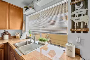 615 Fredricks Ave, Oceanside, CA 92058 - Photo 21