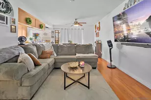 615 Fredricks Ave, Oceanside, CA 92058 - Photo 1