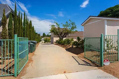  2209 Greenfield Drive, El Cajon, CA 92019 - Photo 5