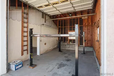  2209 Greenfield Drive, El Cajon, CA 92019 - Photo 41