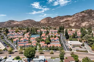 6884 Caminito Montanoso, San Diego, CA 92119 - Photo 21