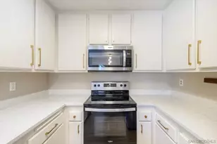 1906 Park Dale Ln, Encinitas, CA 92024 - Photo 9