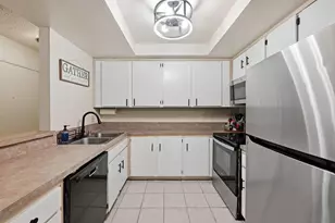 5906 Rancho Mission Rd, San Diego, CA 92108 - Photo 11