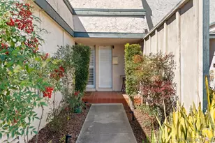 6960 Caminito Curva, San Diego, CA 92119 - Photo 3