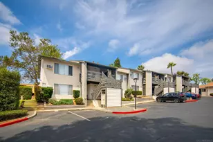 725 Alturas Ln, Fallbrook, CA 92028 - Photo 13