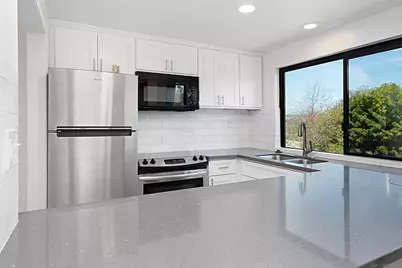  5125 Fontaine Street #105, Del Cerro, CA 92120 - Photo 9