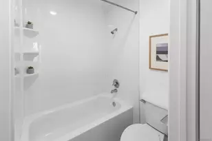 5605 Friars Rd, San Diego, CA 92110 - Photo 11