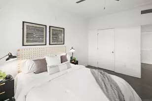 450 J, San Diego, CA 92101 - Photo 9