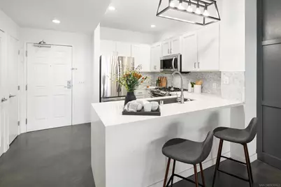  450 J #5151, San Diego, CA 92101 - Photo 5