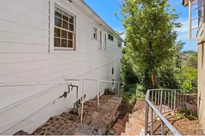  2417 Arista Ct, San Diego, CA 92103 - Photo 31