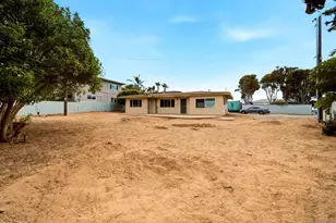 1465 Neptune Ave, Encinitas, CA 92024 - Photo 13