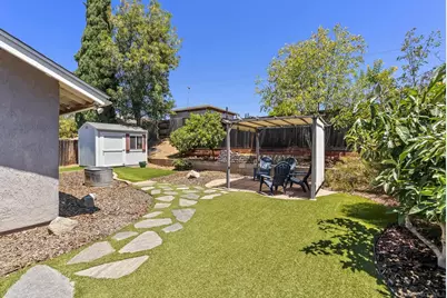  650 Hillward St, Escondido, CA 92027 - Photo 39