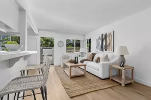 16394 Del Oro Cir, Huntington Beach, CA 92649 - Photo 15