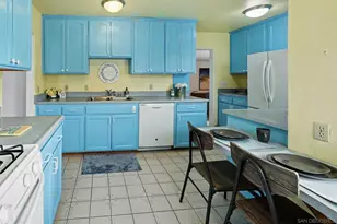 181 Guava Ave, Chula Vista, CA 91910 - Photo 7