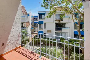 8310 Regents Rd, San Diego, CA 92122 - Photo 17