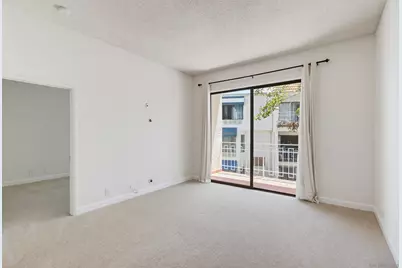  8310 Regents Rd #2A, San Diego, CA 92122 - Photo 7