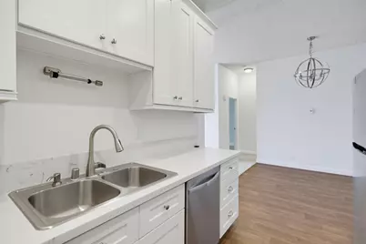  8310 Regents Rd #2A, San Diego, CA 92122 - Photo 1