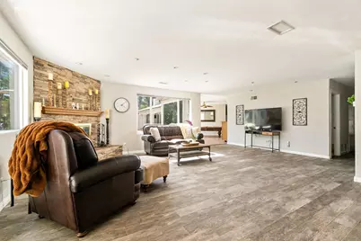  886 Singing Trails Drive, El Cajon, CA 92019 - Photo 5
