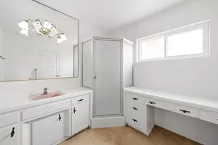 2820 Grandview, San Diego, CA 92110 - Photo 15