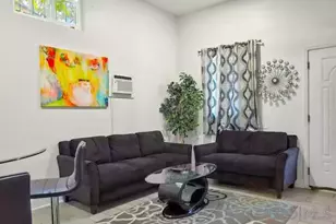 1747-1749 Fern, San Diego, CA 92102 - Photo 5