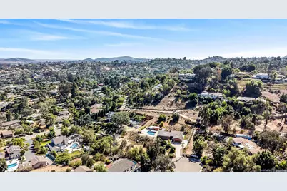 11701 Shadow Valley Rd, El Cajon, CA 92020 - Photo 49