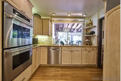  2454 Presidio Dr, San Diego, CA 92103 - Photo 5