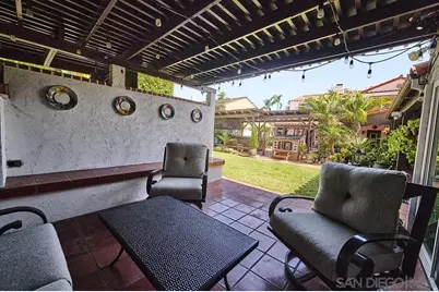  2454 Presidio Dr, San Diego, CA 92103 - Photo 11