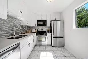 4875 Cole St, San Diego, CA 92117 - Photo 7