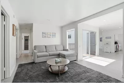  521 Arenas, La Jolla, CA 92037 - Photo 57