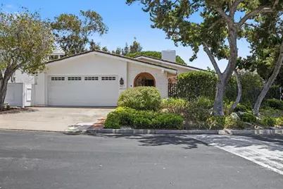  8223 Caminito Lacayo, La Jolla, CA 92037 - Photo 1