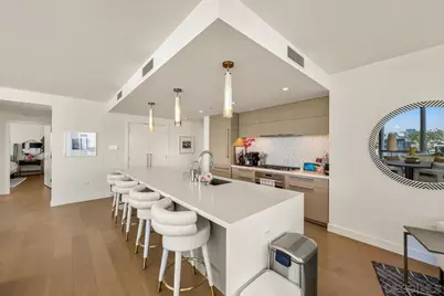  888 W E St #3201, San Diego, CA 92101 - Photo 13